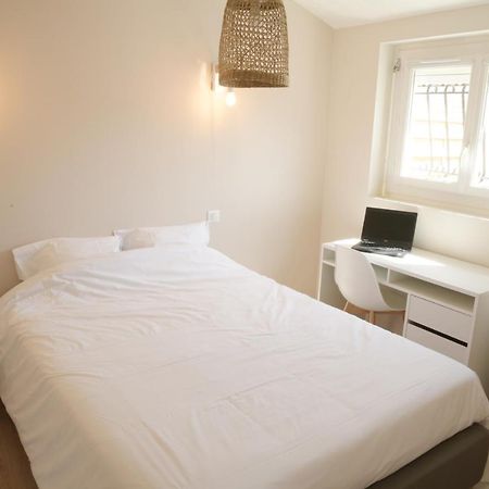 Apartamento T2 - 28M2 Avec Cour Et Stationnement, Wifi Et Linge Fournis Angulema Exterior foto