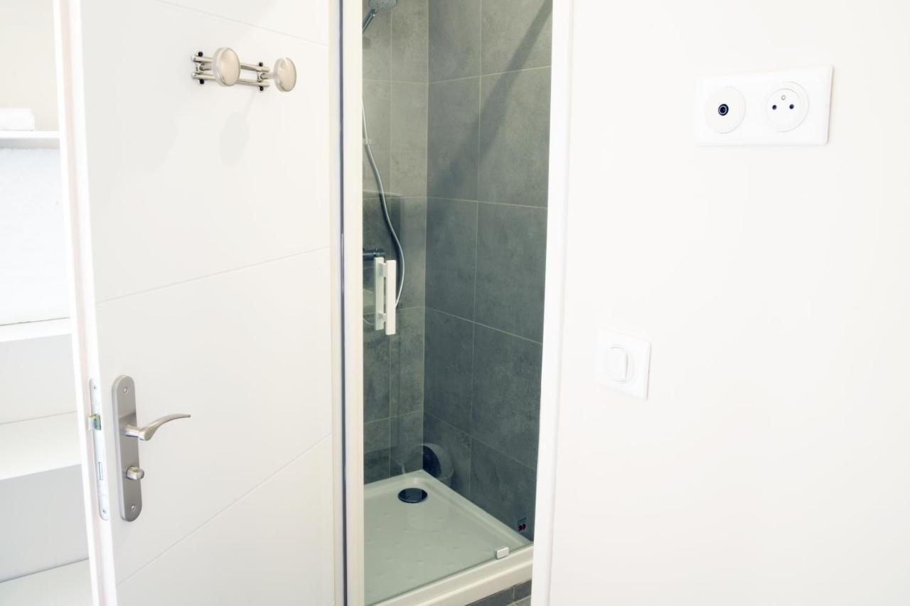 Apartamento T2 - 28M2 Avec Cour Et Stationnement, Wifi Et Linge Fournis Angulema Exterior foto