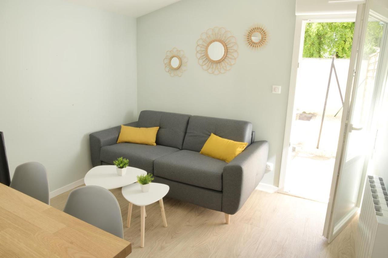 Apartamento T2 - 28M2 Avec Cour Et Stationnement, Wifi Et Linge Fournis Angulema Exterior foto